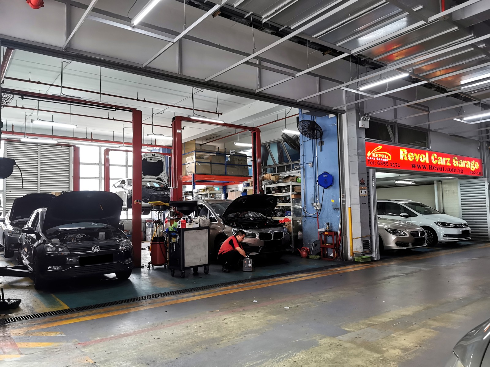 Workshop servicing for BMW Mercedes Audi Volkswagen