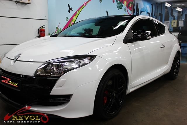 Revol Carz: Renault Mégane RS with Glass Coating Protection